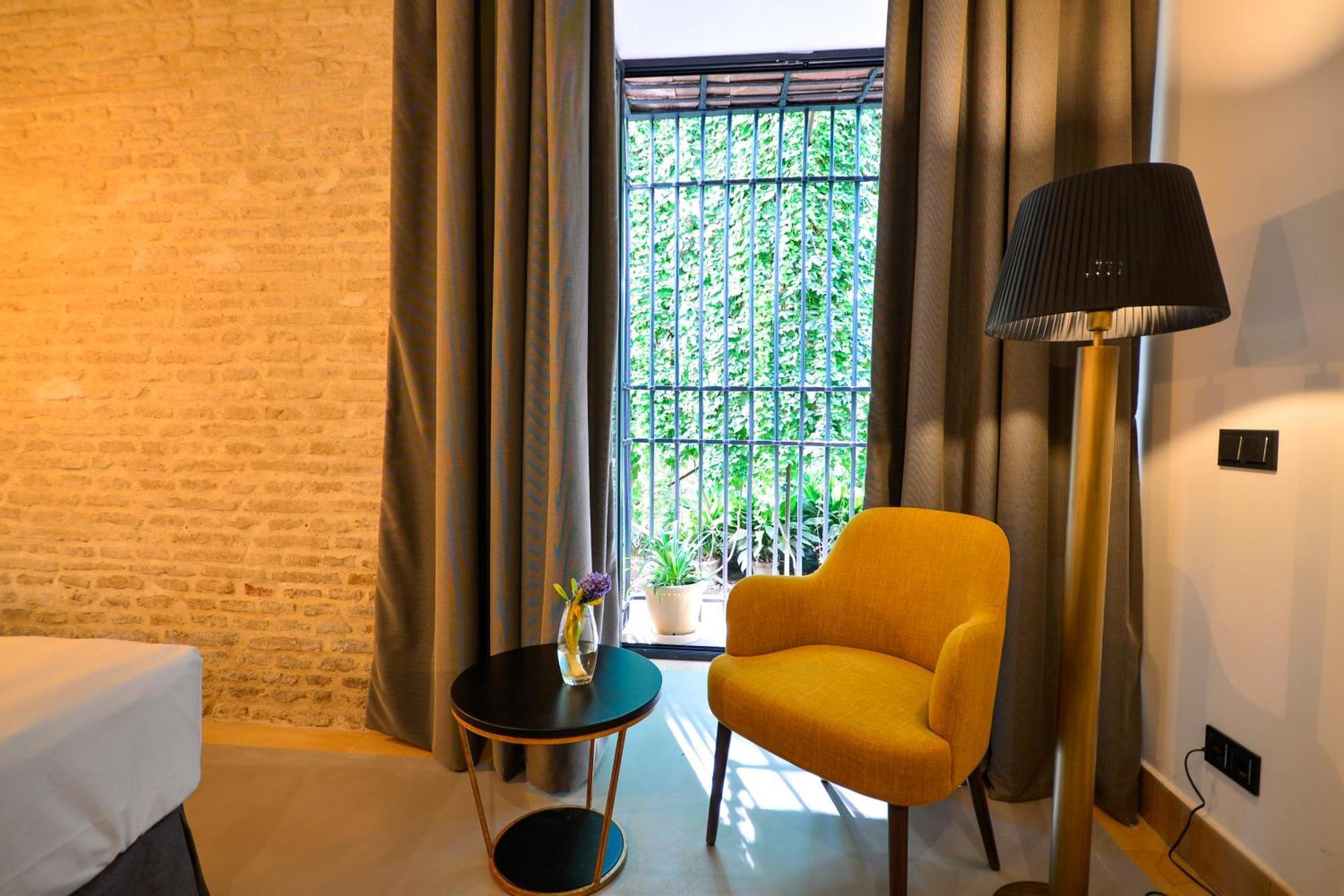 Hotel Legado Alcazar (Adults Only) Sevilla Eksteriør bilde