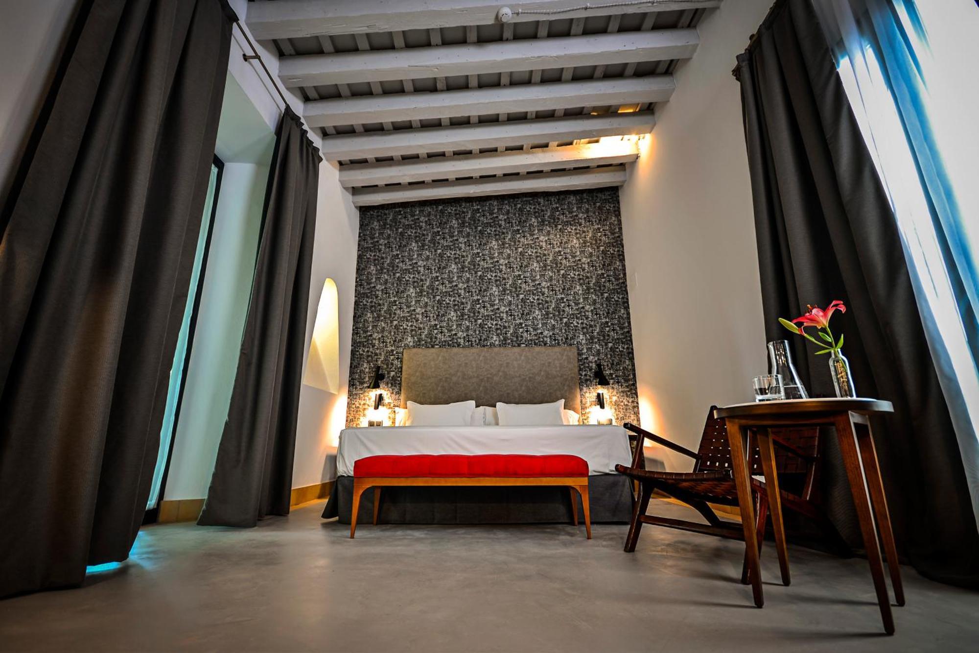 Hotel Legado Alcazar (Adults Only) Sevilla Eksteriør bilde